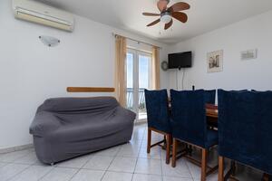 Trosobni apartman Mimice, Omiš (A-2805-a)