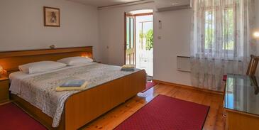 Apartamente lângă mare Nerezine, Losinj - 28059