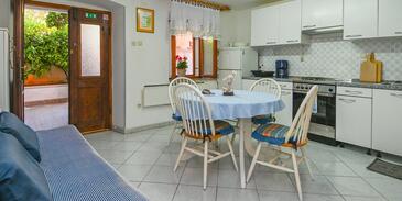 Apartamente lângă mare Nerezine, Losinj - 28059