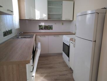 Sommerhus med parkering Pakostane, Biograd - 28071
