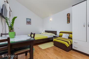 Apartmány s parkovištěm Duće, Omiš - 2812