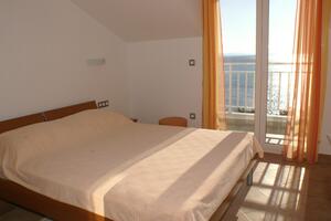 One bedroom apartment Zaostrog, Makarska (A-2816-a(