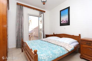 Apartamenty z parkingiem Stanici, Omis - 2818