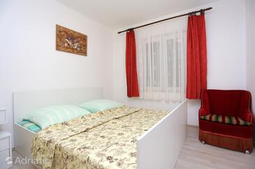 Apartments with parking space Stanići, Omiš - 2818