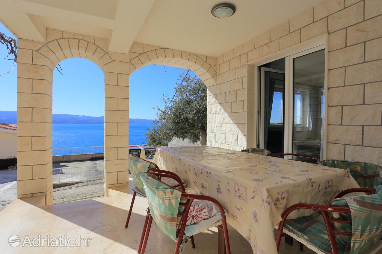 Appartementen met parkeerplaats Stanici, Omis - 2818