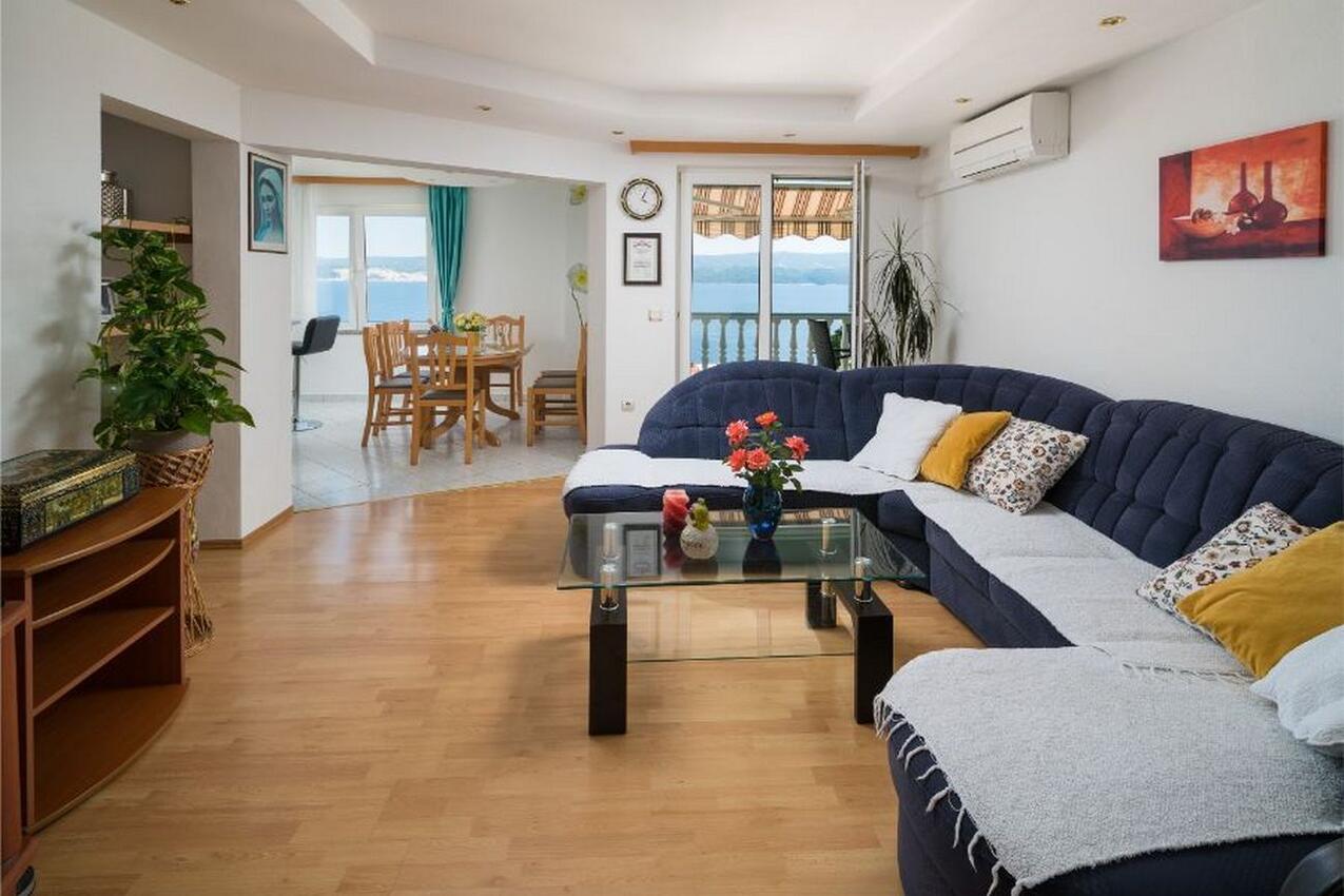 Apartments with parking space Stanići, Omiš - 2819