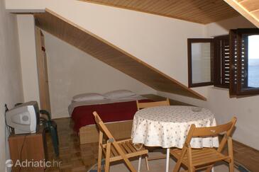 Apartments by the sea Pisak, Omiš - 2826