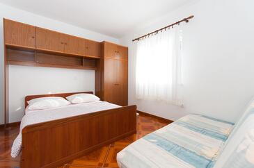Apartmani s parkingom Pisak, Omiš - 2827