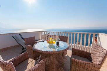 Apartmány s parkoviskom Pisak, Omiš - 2827 Adriatic.hr
