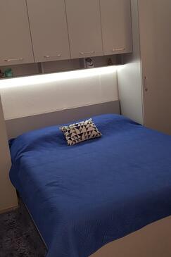 Apartments with parking space Mirca, Brač - 2838