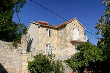Studio apartments Supetar, Central Dalmatia