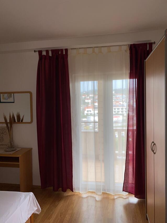 A-2846-b - Private accommodation - Apartments with a parking space Sutivan, Brač