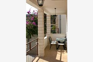 Two bedroom apartment Sutivan, Brač (A-2846-b)