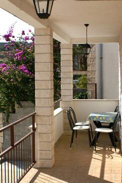 Two bedroom apartment Sutivan, Brač (A-2846-b(