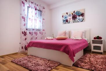 Apartmanok a tenger mellett Sutivan, Brac - 2851