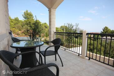 Apartments by the sea Sumartin, Brač - 2871