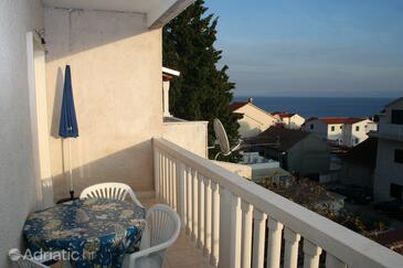 Apartments with parking spaces Bol, Brač - 2884 Adriatic.hr