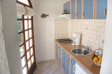 Appartements avec parking Bol, Brac - 2899