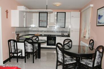 Apartments with WiFi Postira, Brač - 2906