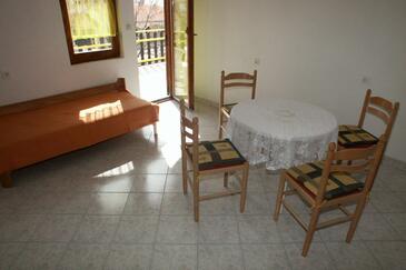 Apartments with terrace Vir, North Dalmatia