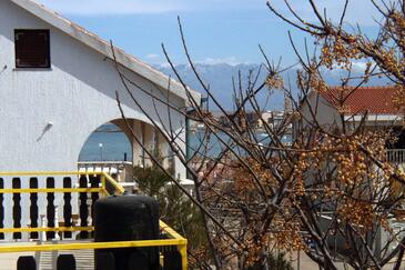 Apartments with terrace Vir, North Dalmatia