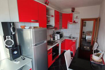 Apartments with parking space Postira, Brač - 2911