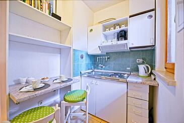 Apartamenty z parkingiem Postira, Brač - 2913