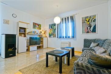 Apartmány s parkoviskom Postira, Brač - 2913