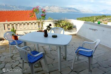 Apartamente cu parcare Postira, Brac - 2919