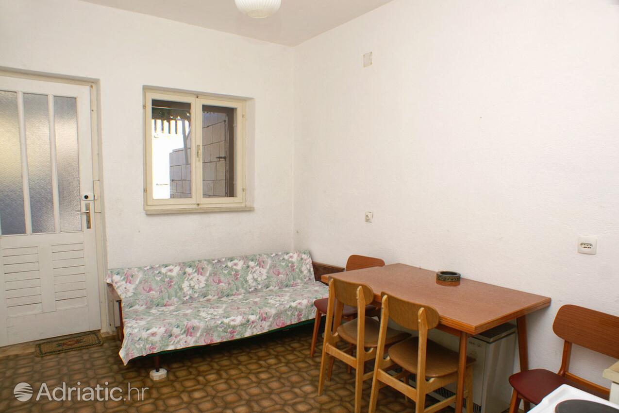 Appartamenti per vacanze estive Pucisca, Brazza - Brač - 2920