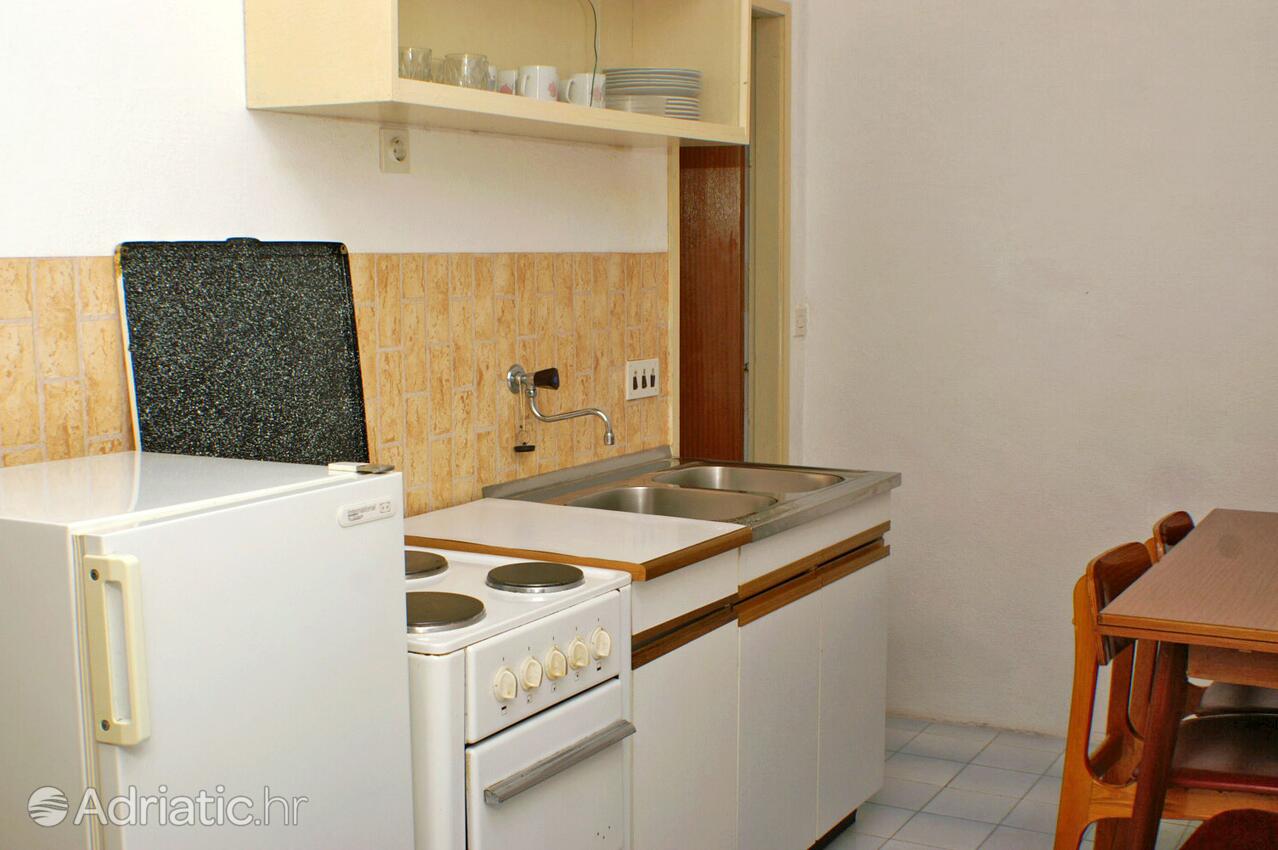 Apartmani za ljetovanje Pučišća, Brač - 2920