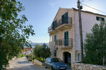 Apartments and rooms with parking space Bol, Brač - 2926 Adriatic.hr