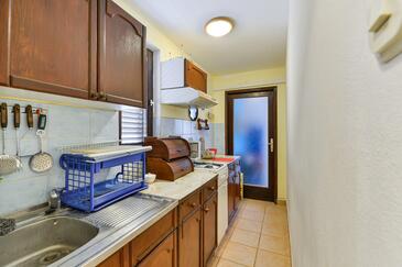 Apartments with parking space Vir - Torovi - Vir - Pedinka, Vir - 294