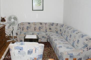 Apartmanok és szobák a tenger mellett Sutivan, Brac - 2943