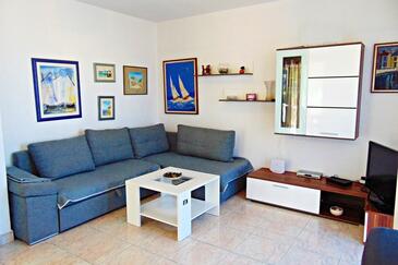 Apartments by the sea Postira, Brač - 2950