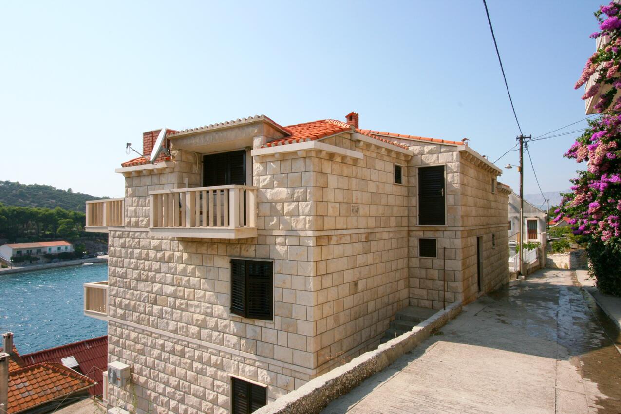 Apartamenty nad morzem Povlja, Brač - 2954