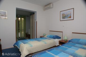 Rooms with a parking space Split - 2959
