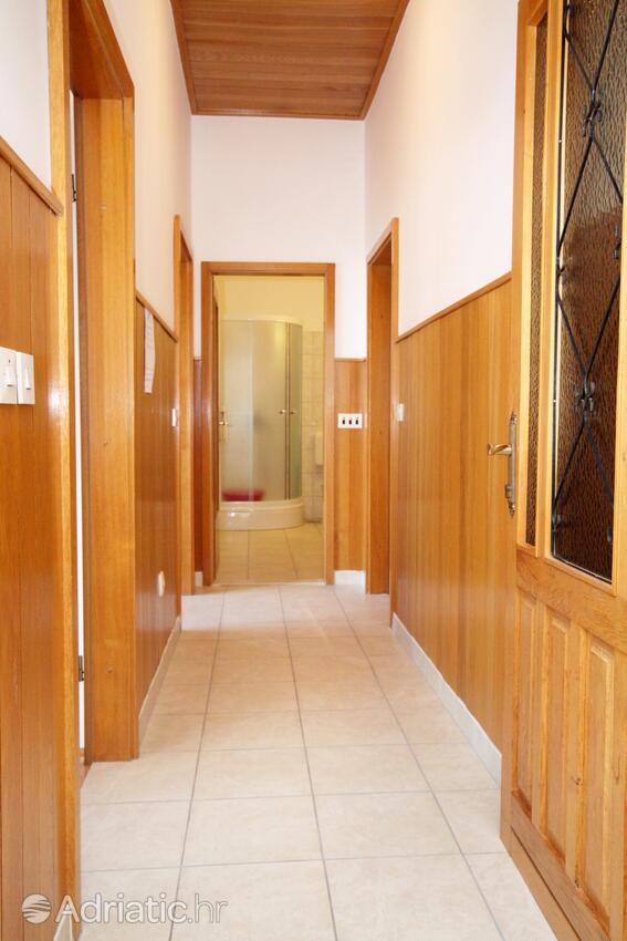 A-2965-a - Alloggi privati - Appartamenti accanto al mare Sumpetar, Almissa - Omiš