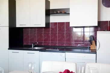 Family friendly seaside apartments Zaton, Zadar - 298