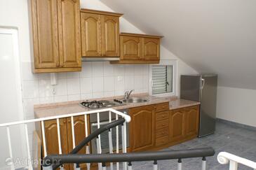 Ferienwohnungen mit Parkplatz Vinisce, Trogir - 2987