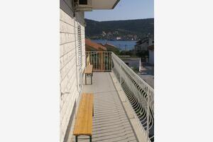 3-Zimmer-Ferienwohnung Vinisce 3-Zimmer-Ferienwohnung Vinisce, Trogir (A-2987-c(