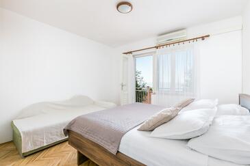 Apartamentos e estúdios Baška Voda, Dalmácia Central