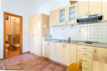 Apartments by the sea Baška Voda, Makarska - 300