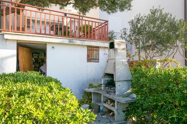 Apartamentos e estúdios Baška Voda, Dalmácia Central