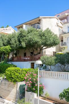 Apartamentos e estúdios Baška Voda, Dalmácia Central