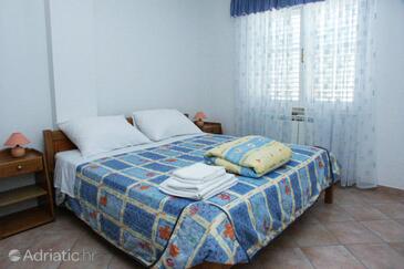 Apartments and rooms with WiFi Vrsar, Poreč - 3007