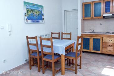 Apartmanok és szobák Internet hozzáféréssel Vrsar, Porec - 3007
