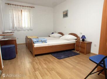 Camere con parcheggio privato Rovigno - Rovinj - 3010