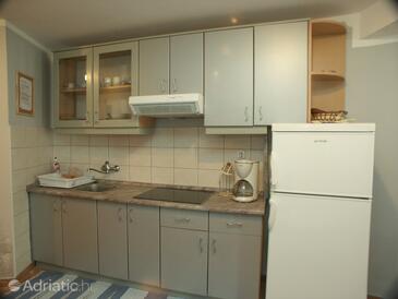 Apartmanok parkolóhellyel Silo, Krk - 3027