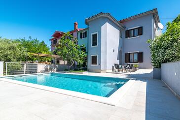 Krnica, Marčana, Hébergement 3029 - Maison vacances avec une plage de galets.